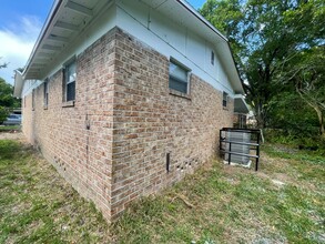 2118 W 17th St in Jacksonville, FL - Building Photo - Building Photo