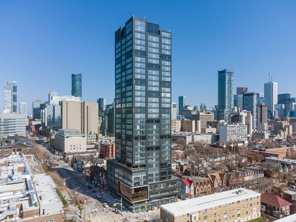 Theory Condos in Toronto, ON - Building Photo