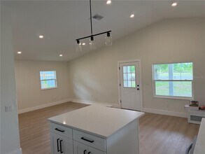 17936 State Rd 52 in Land O Lakes, FL - Building Photo - Building Photo