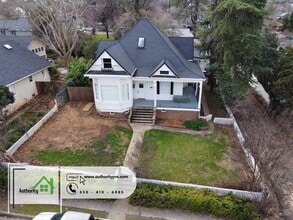 1804 Chestnut St in Redding, CA - Building Photo - Building Photo