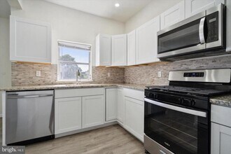 660 Loraine St in Ardmore, PA - Building Photo - Building Photo