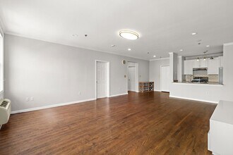 518 Monroe St in Hoboken, NJ - Building Photo - Building Photo