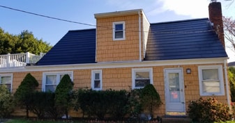 972 Henhawk Rd in Baldwin, NY - Building Photo