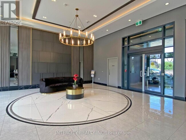 3220 Sheppard Ave E in Toronto, ON - Building Photo - Building Photo