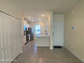 4088 Oak Mill Rd in Orange Park, FL - Building Photo - Building Photo