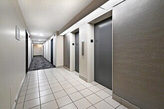 9910 in Edmonton, AB - Building Photo - Building Photo