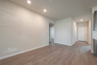 5318 Briana Dee Dr in Arcola, TX - Building Photo - Building Photo