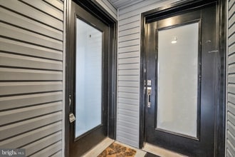 1647 E Eyre St, Unit Apt 7 in Philadelphia, PA - Foto de edificio - Building Photo