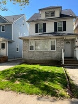 93-04-93241 241st St in Queens, NY - Building Photo