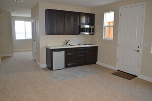 2510 Amantea Way, Unit In law unit $1950 in Dublin, CA - Building Photo