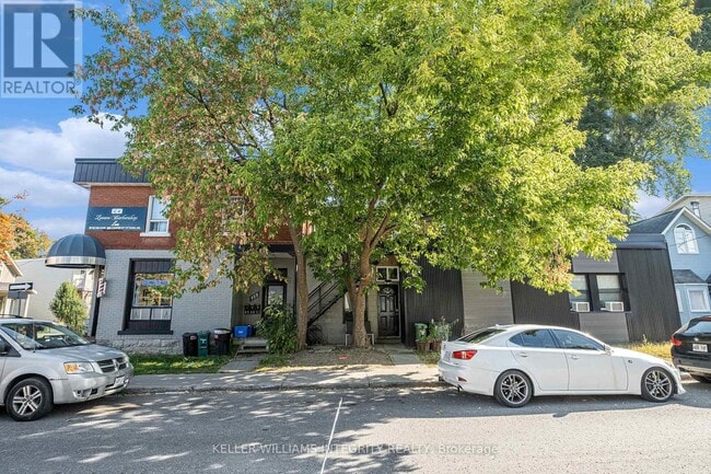 115-115 Percy St in Ottawa, ON - Building Photo - Building Photo