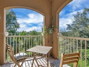 5035 Fairways Cir in Vero Beach, FL - Building Photo - Building Photo