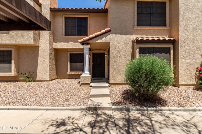 property at 921 W University Dr