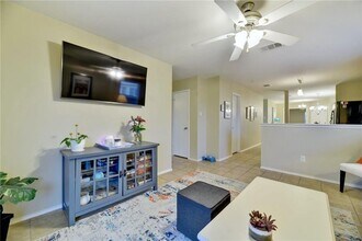 145 Grazing Horse Ln in Manchaca, TX - Building Photo - Building Photo