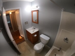 2001 Barrett Ave in Royal Oak, MI - Building Photo - Building Photo