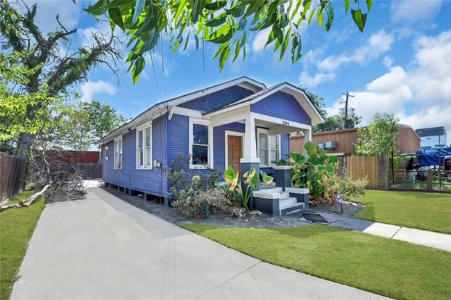 property at 2804 Elysian St