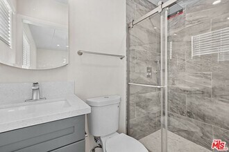 1852 Holmby Ave in Los Angeles, CA - Building Photo - Building Photo