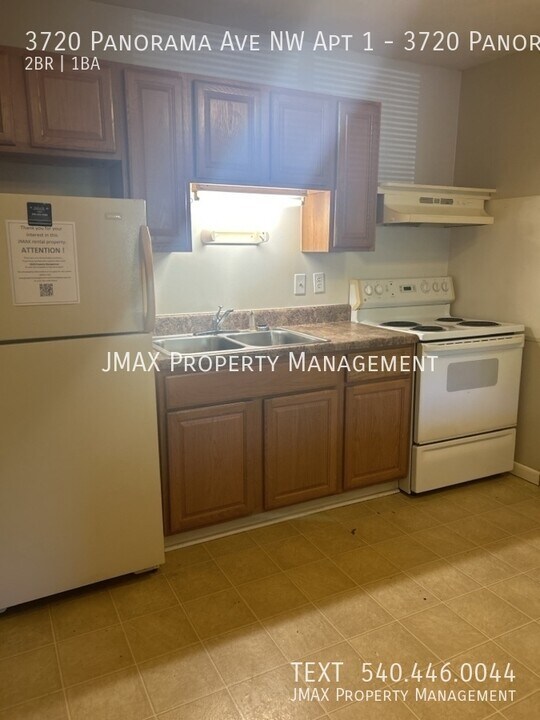 3720 Panorama Ave NW in Roanoke, VA - Building Photo