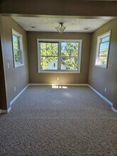 316 W Main St, Unit Upstairs in Middleville, MI - Building Photo - Building Photo
