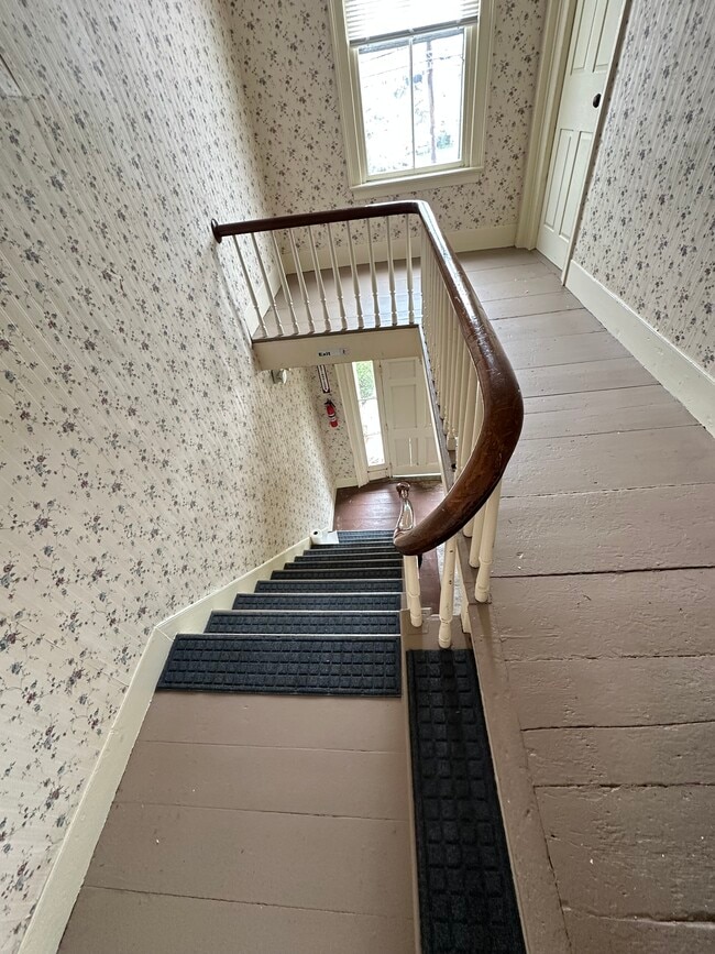 29B Broad St, Unit 29 B Broad Street, Unit 29 B Broad Street