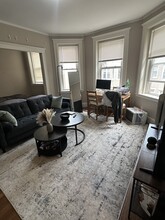 125 Park Dr, Unit 28 in Boston, MA - Foto de edificio - Building Photo