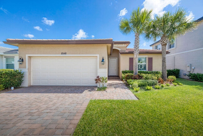 property at 8148 NW Greenbank Cir