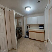 48 E 5th St in Bonita Springs, FL - Building Photo - Building Photo