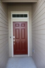 3260 NE 40th Ln in Ocala, FL - Building Photo - Building Photo