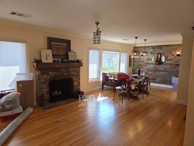 2812 Kinney Dr in Lafayette, CA - Building Photo - Building Photo