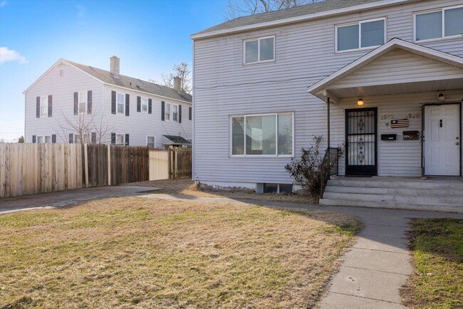 property at 1517-1519 Thayer Dr