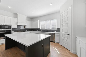 513 Fieldstone Ln in Haslet, TX - Building Photo - Building Photo