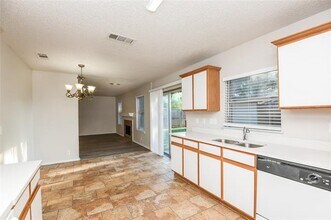1220 Cheyenne Ct in Saginaw, TX - Building Photo - Building Photo