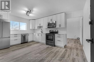 358 Grey St in Brantford, ON - Building Photo - Building Photo