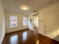 88 Myrtle St, Unit 7 in Boston, MA - Building Photo - Building Photo