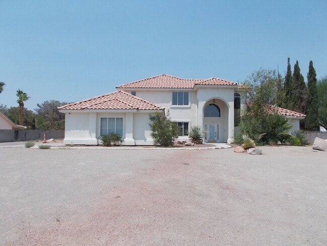 5016 N Cimarron Rd