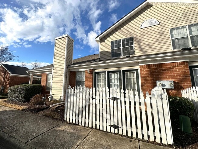 804 Westgate Cir in Williamsburg, VA - Building Photo - Building Photo