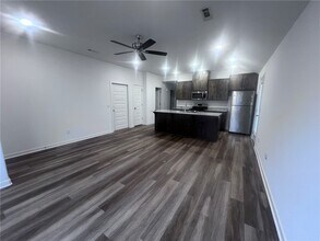 2802 N Teresa Dr in Siloam Springs, AR - Building Photo - Building Photo