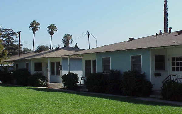 256 Garnet Way in Upland, CA - Building Photo - Building Photo