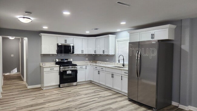 225 Connor Ave in Lockport, IL - Building Photo - Building Photo