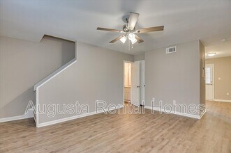 142 Chalet N Blvd in North Augusta, SC - Building Photo - Building Photo