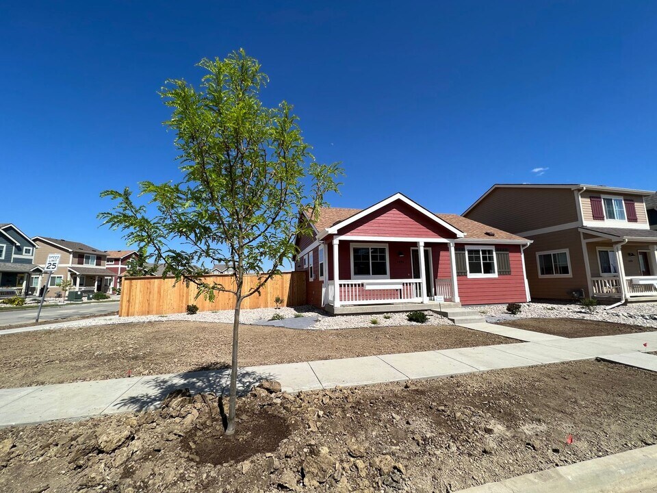 2698 Diamondback Dr in Berthoud, CO - Foto de edificio