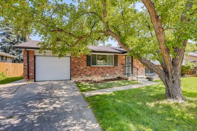 4641 W Tufts Ave in Denver, CO - Building Photo - Building Photo