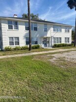 605 2nd St N in Jacksonville Beach, FL - Building Photo