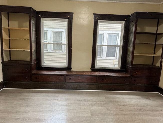 3622 Independence Rd in Cleveland, OH - Building Photo - Building Photo