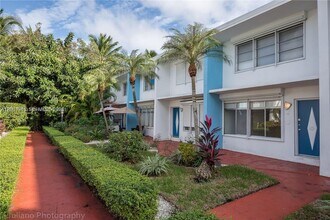 9455 Bay Harbor Terrace in Bay Harbor Islands, FL - Building Photo - Building Photo