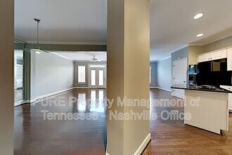 641 Old Hickory Blvd in Brentwood, TN - Foto de edificio - Building Photo