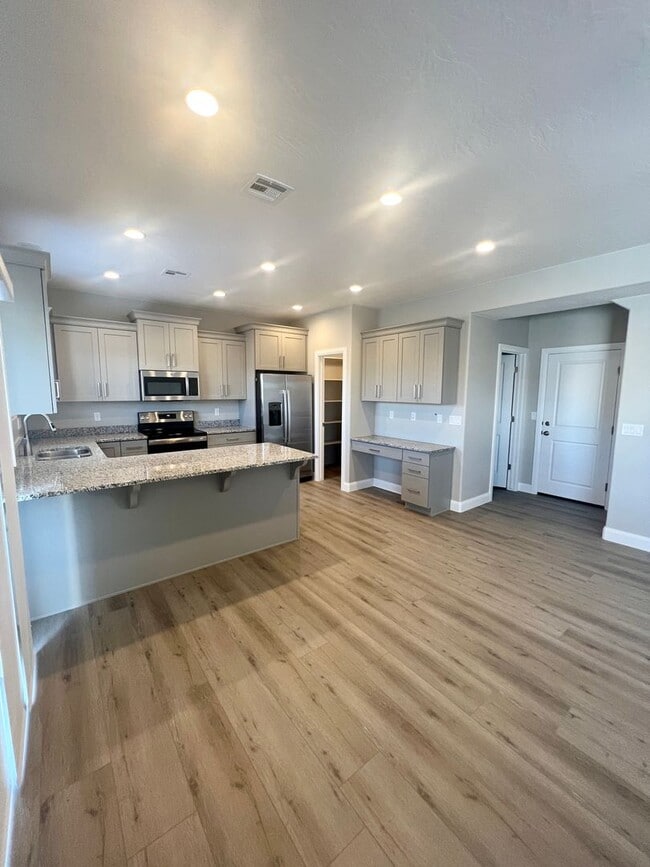 1040 E 1040 S in Saint George, UT - Building Photo - Building Photo