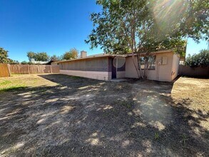 1932 E Loyola Dr in Tempe, AZ - Building Photo - Building Photo