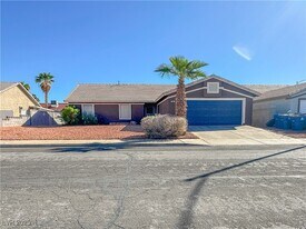362 Dooley Dr in Henderson, NV - Building Photo