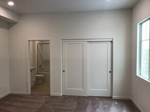 117 Terrapin in Irvine, CA - Building Photo - Building Photo